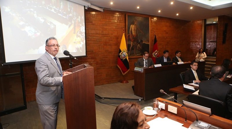 110 km de repavimentación vial se realizarán en Quito