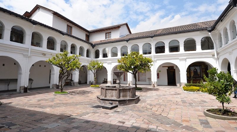 Monasterio del Carmen Alto patio naranjos