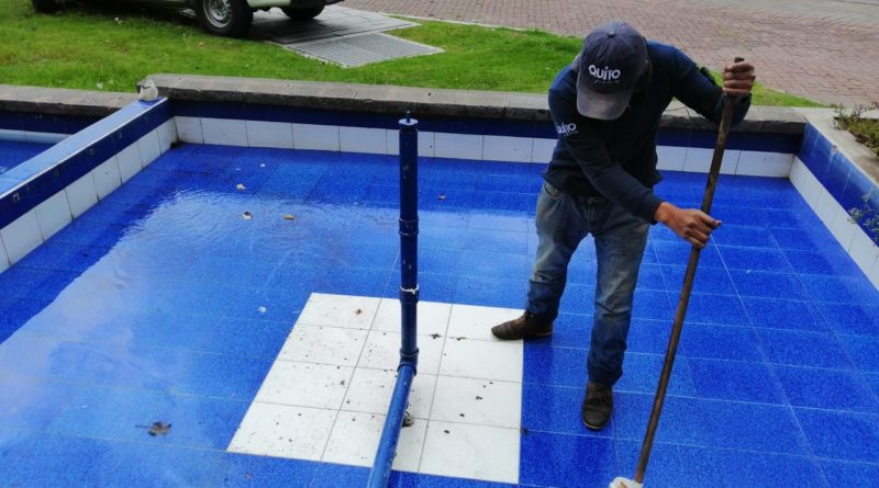 Comprometido pálido Pertenece Las piletas de la ciudad reciben mantenimiento constante – Quito Informa