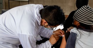 Brigadas de salud vacunan en barrios DMQ