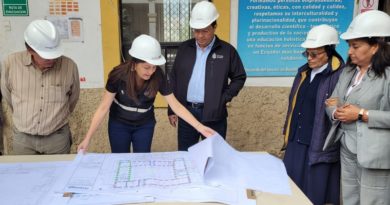 Alcalde constató avance de obras de la Unidad Educativa María de Nazaret