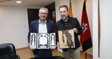 Alcaldes de Quito y Mejía se reunieron para trabajar conjuntamente en varios aspectos