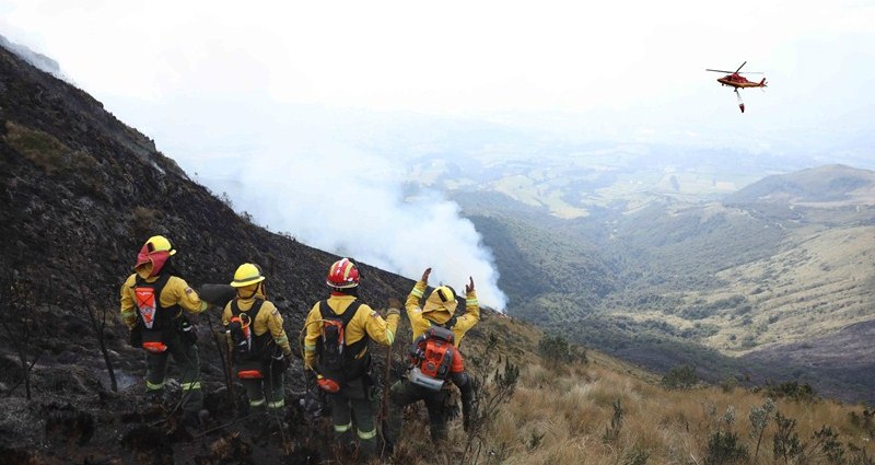 Cuerpo de Bomberos de Quito – Quito Informa
