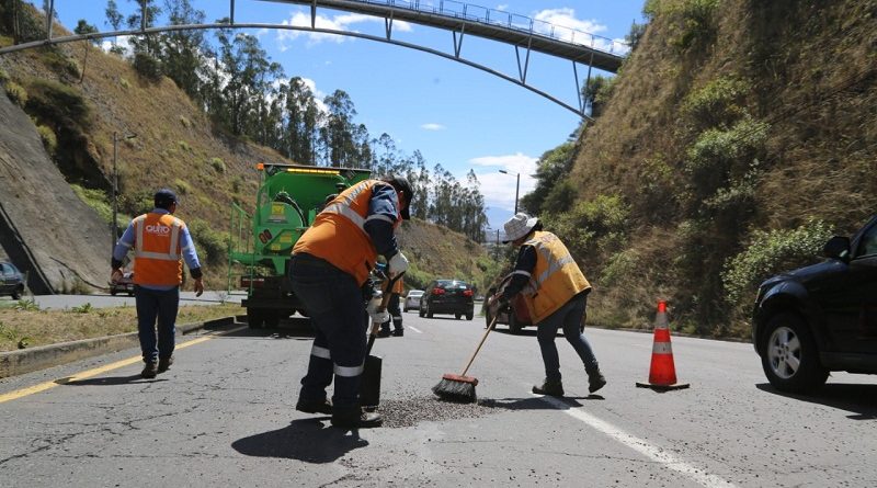 MANTENIMIENTO VIAL