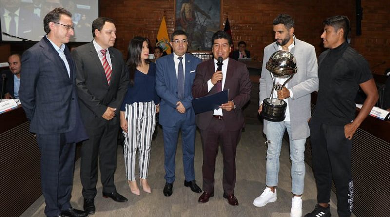 Independiente del Valle recibió reconocimiento del Concejo