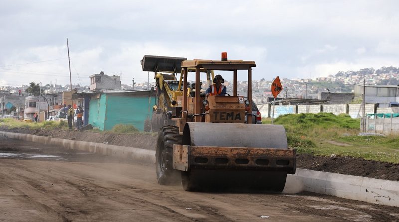 Pavimentación Quitumbe Ñan