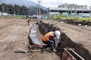 Pavimentación Quitumbe Ñan