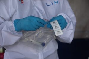 Continúan toma de pruebas PCR