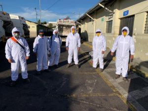 Trajes de bioseguridad a funcionarios de Emaseo EP