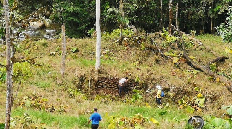 ESTRUCTURAS HALLADAS