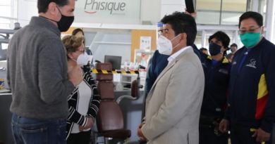 Visita alcalde gimnasios de Quito