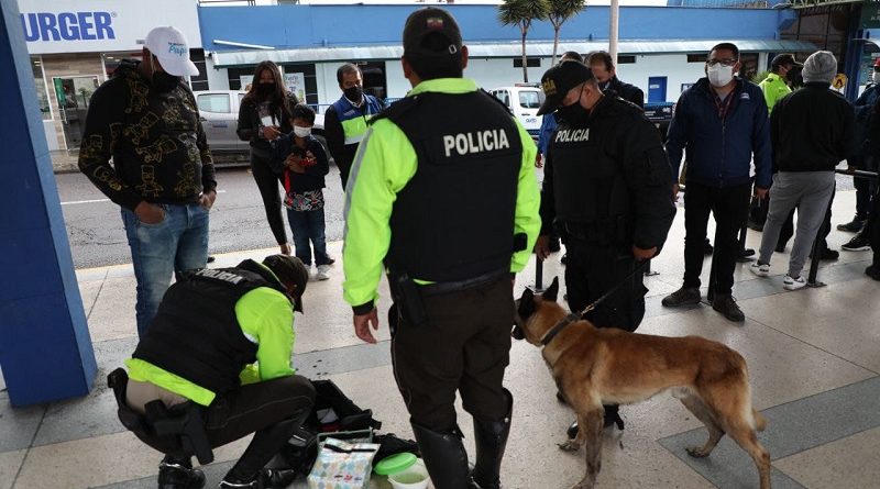Operativos de seguridad Estación Río Coca