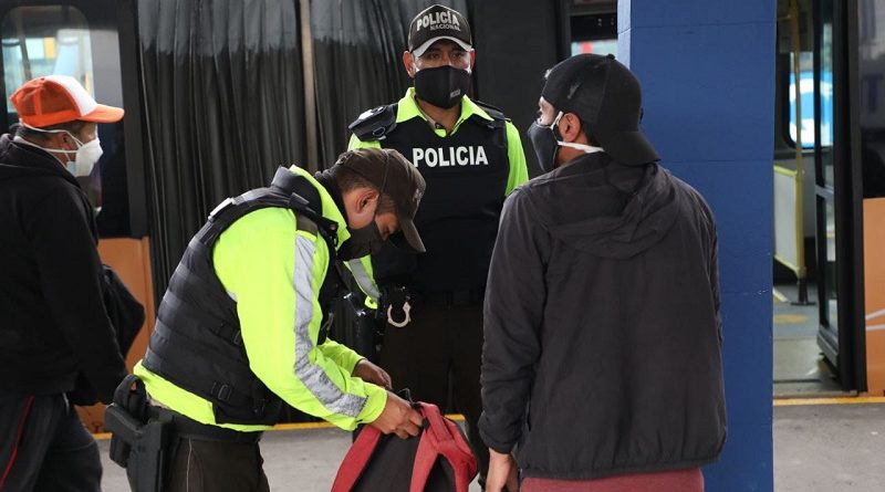 Operativos de seguridad Estación Río Coca