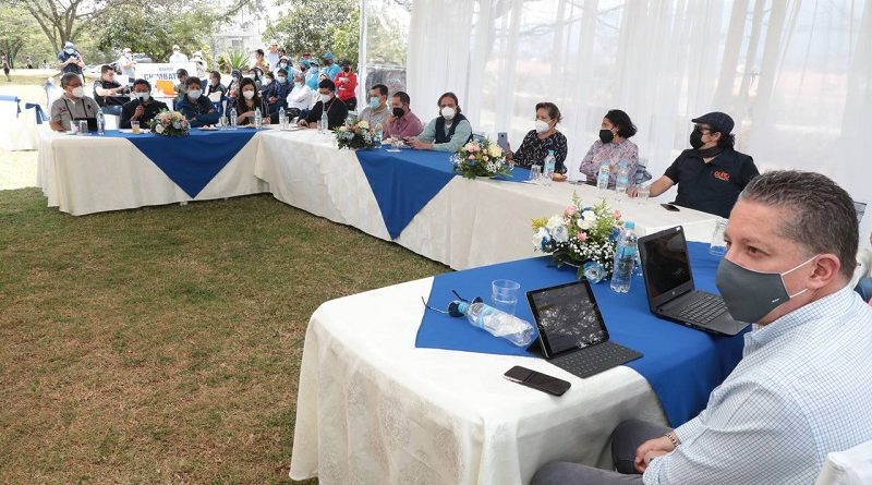 Mesa de trabajo Nayón
