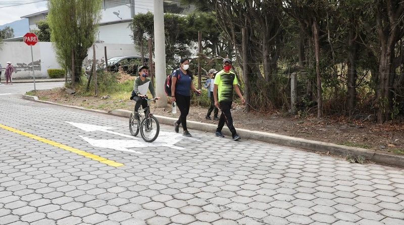 Obras y escrituras Pifo