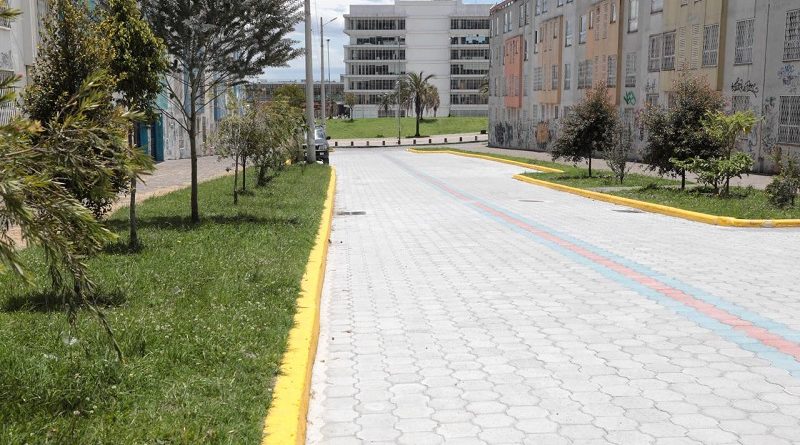 Inauguración adoquinado e infraestructura Quitumbe