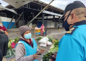 Operativo de control Mercado Las Cuadras