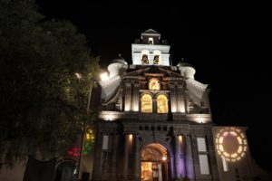 Iluminación iglesia Guápulo
