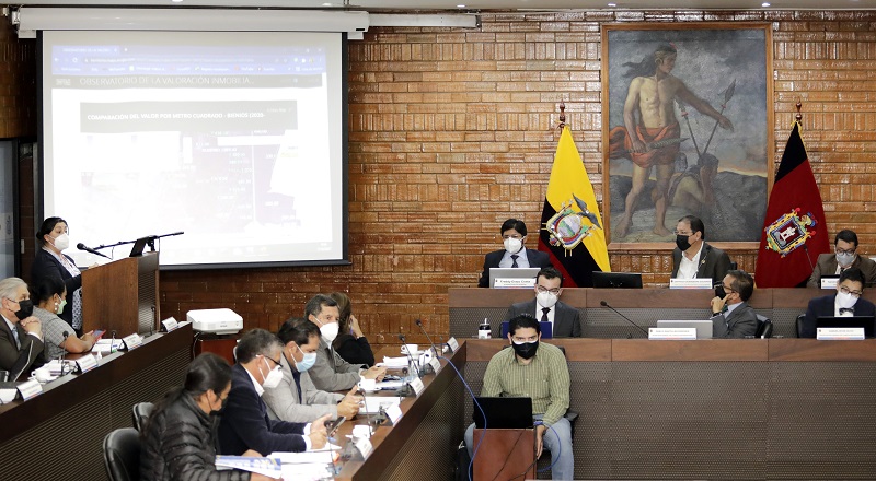 Concejo ordenanzas de valoración inmobiliaria y proyecto urbanístico
