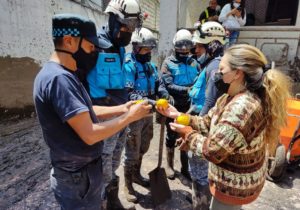 Agentes de control permanecen en zona cero