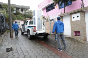 Entrega de menaje de casa La Gasca