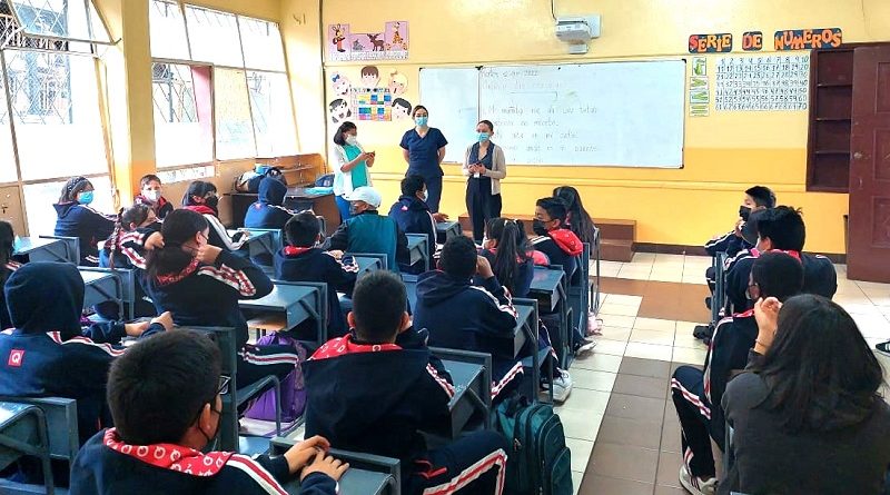 Estudiantes UEMS recibieron tamizaje sobre factores de riesgo