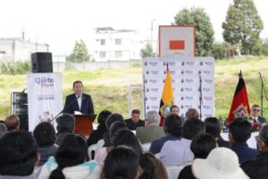 83 líderes de Chillogallo reciben reconocimiento