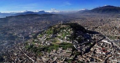 Quito por el diálogo y la paz