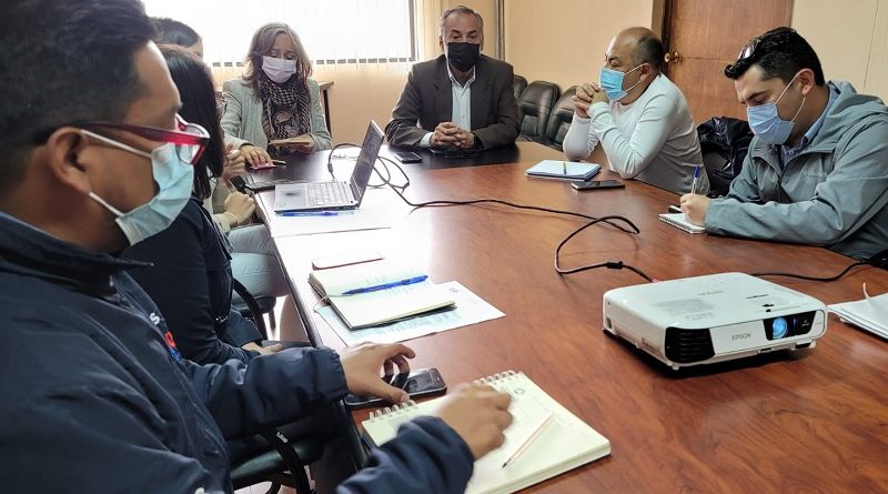 Reunión Secretaría de Salud. Emgirs y Emaseo EP