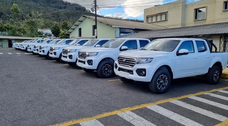 18 nuevas camionetas para Emaseo EP