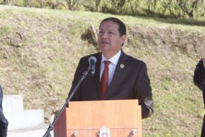 Entrega vehículos e indumentaria AMC