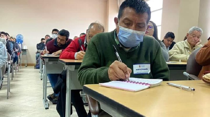 Capacitación trámites municipales DMQ