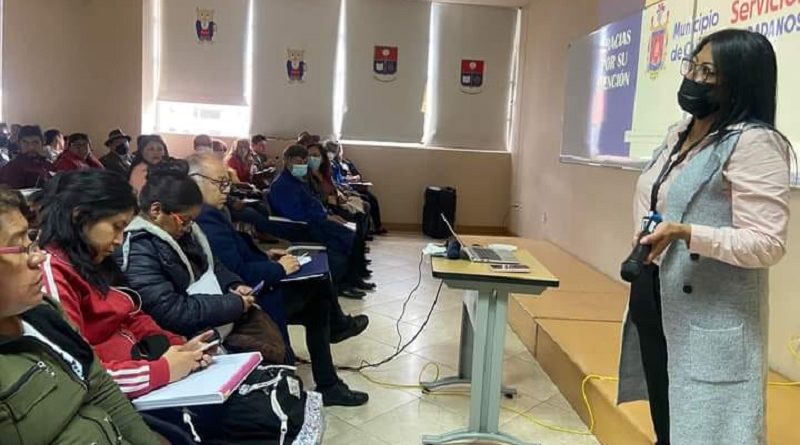 Capacitación trámites municipales DMQ
