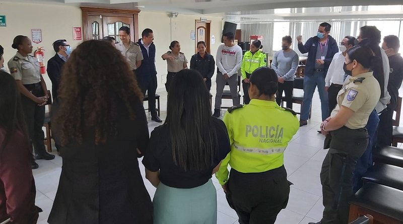 Capacitación ISSPOL