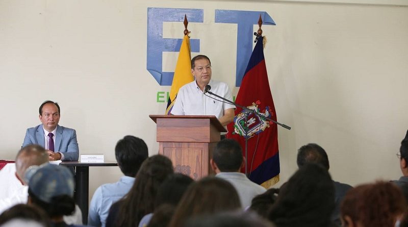 Firma de convenio Municipio y Ministerio del Interior