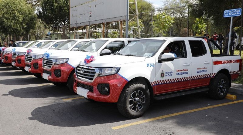 Nuevas camionetas Administraciones Zonales