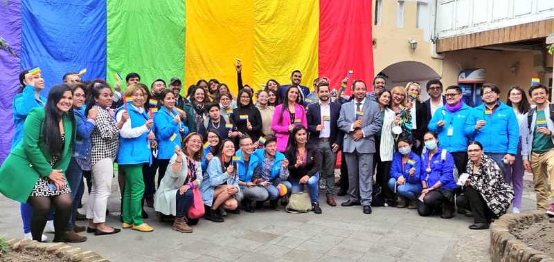 Servicios de atención psicosocial y promoción de derechos para la comunidad LGBTIQ+