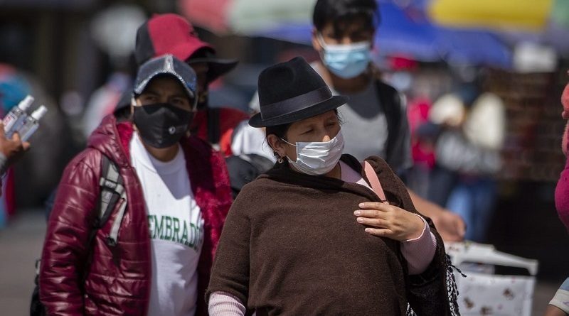 Uso de mascarilla ante la caída de ceniza