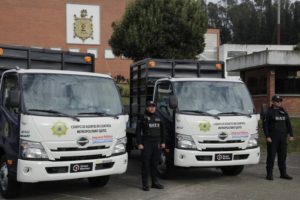Entrega vehículos CACM y Secretaría de Seguridad