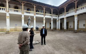 Alcalde constató avance de obras de la Unidad Educativa María de Nazaret