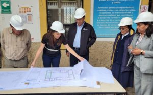 Alcalde constató avance de obras de la Unidad Educativa María de Nazaret
