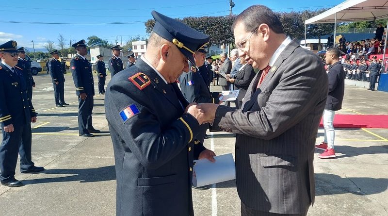 Ceremonia 198 años CACMQ