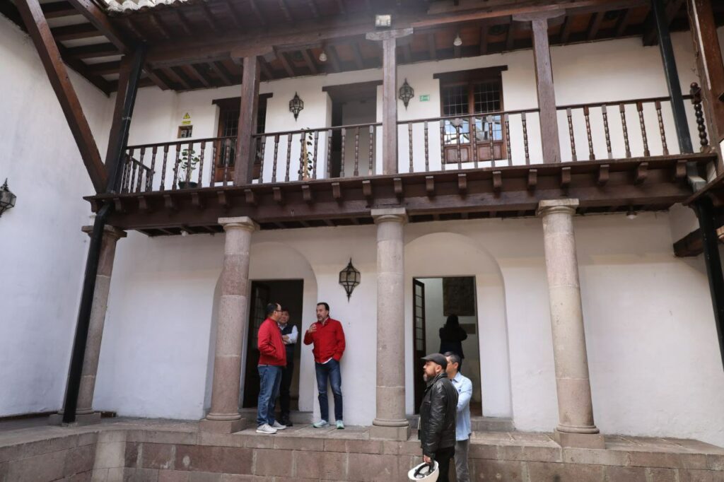 Recorrido edificios (10) – Quito Informa