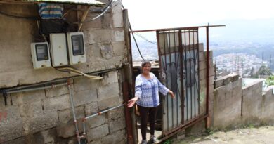 Obras que cambian vidas Guadalupe Pillajo luchó por 40 años para tener su título de propiedad