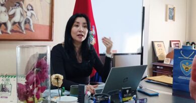 Derecho al trabajo en una ciudad ordenada: Quito impulsa el comercio con espacios seguros y organizados Derecho al trabajo en una ciudad ordenada: Quito impulsa el comercio con espacios seguros y organizados