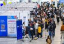 Masiva afluencia y orden ciudadano marcan la feria de empleo ConQuito