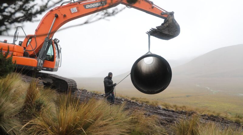 Terreno listo y avance sostenido en La Mica: Municipio completa remoción total de tierra y alcanza 50% en unión de nueva tubería