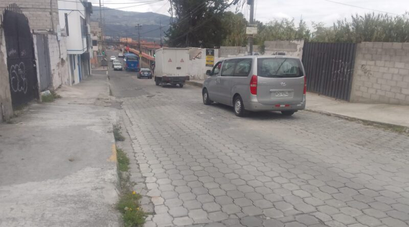 La calle Machala se renueva