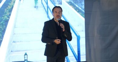 “No se puede gobernar desde la venganza”, dice alcalde Pabel Muñoz sobre suspensión de la tasa de basura en Quito “No se puede gobernar desde la venganza”, dice alcalde Pabel Muñoz sobre suspensión de la tasa de basura en Quito