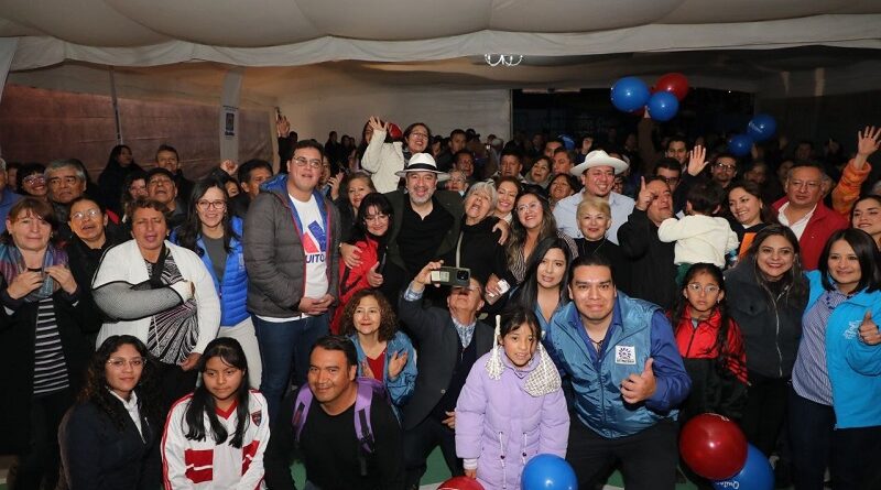 De escalinatas oscuras a espacios llenos de vida: vecinos celebran las nuevas obras en Puengasí